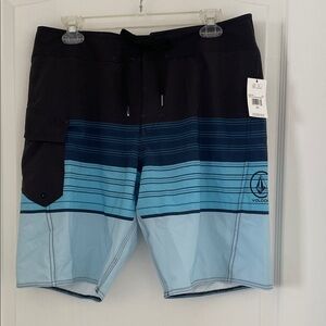 Volcom Men's Black and Blue Striped Board Shorts